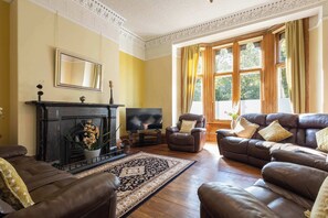 Chatsworth Townhouse II, Carlisle - Host & Stay