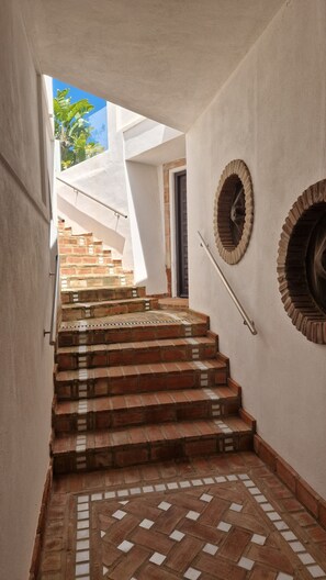 Entrance stairs