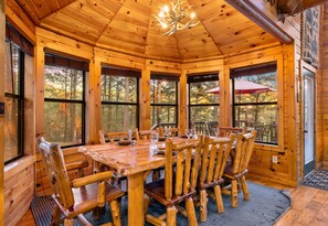 With enough room for everyone, it’s the perfect spot for family feasts, morning coffee, or an impromptu game night.