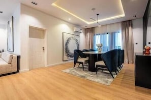 Dinning Area (1)