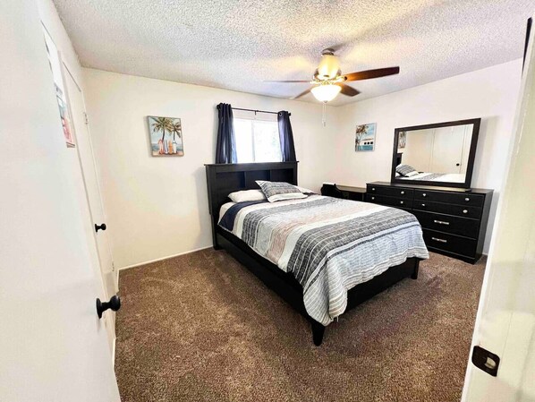 Rest easy in this clean, cozy, and comfortable bedroom.