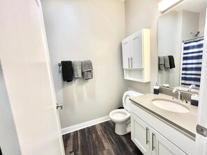 Clean and modern bathroom for a comfortable stay.