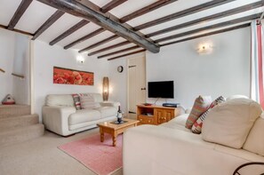 Willow Cottage Living Room 1