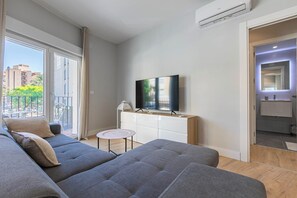 Torremolinos Living Area (2)