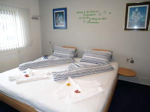 großes Schlafzimmer