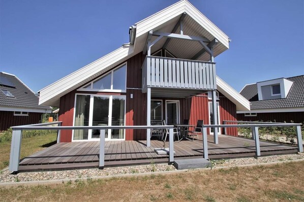 Holiday Home Exterior [summer]