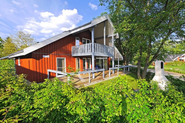 Holiday Home Exterior [summer]