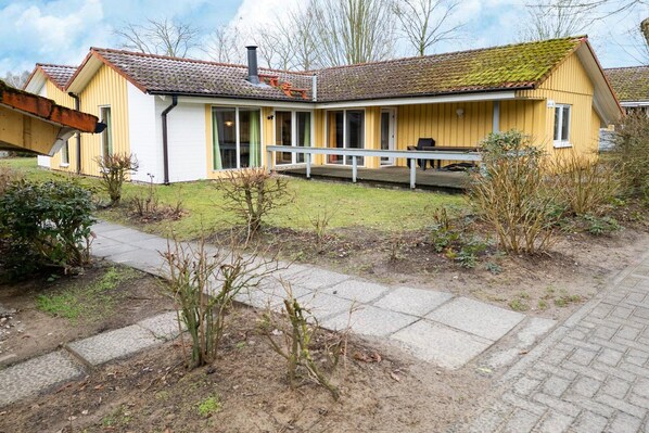 Holiday Home Exterior [summer]