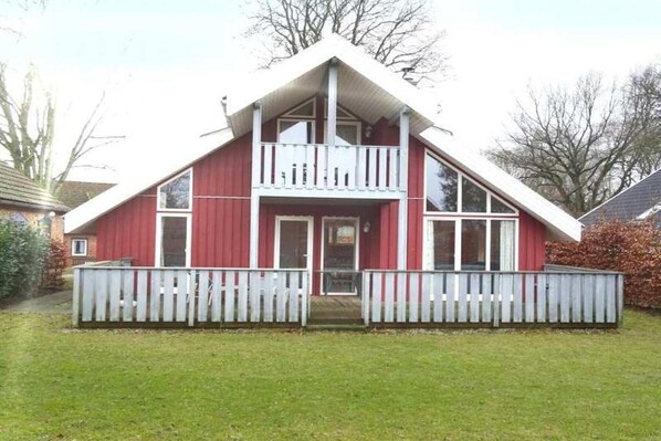 Holiday Home Exterior [summer]