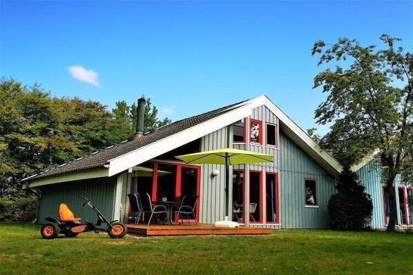 Holiday Home Exterior [summer]