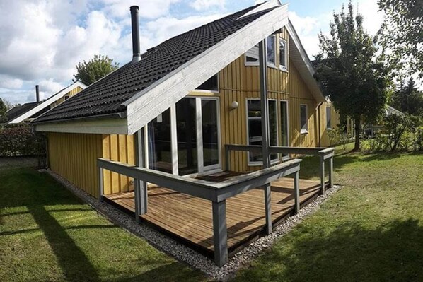 Holiday Home Exterior [summer]