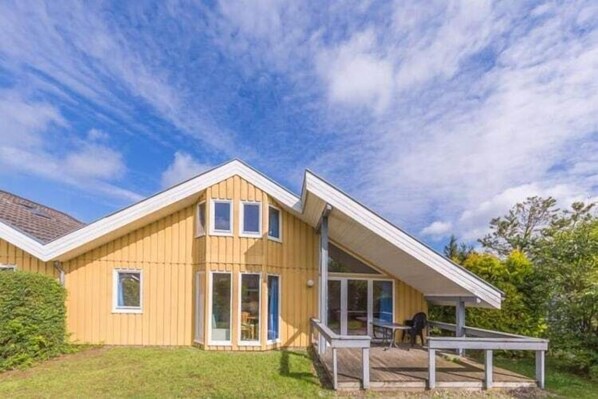 Holiday Home Exterior [summer]