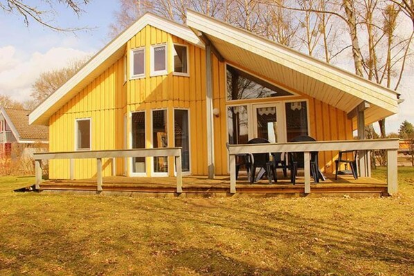 Holiday Home Exterior [summer]