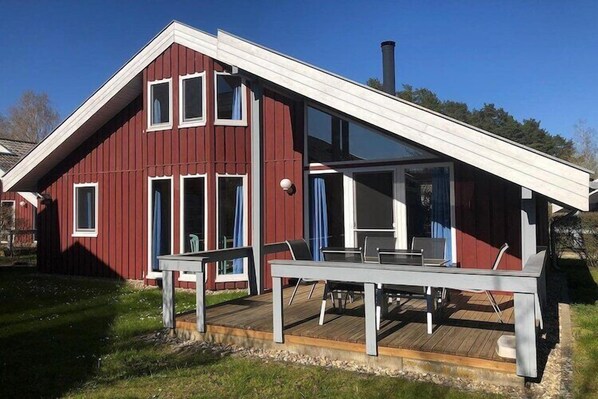 Holiday Home Exterior [summer]