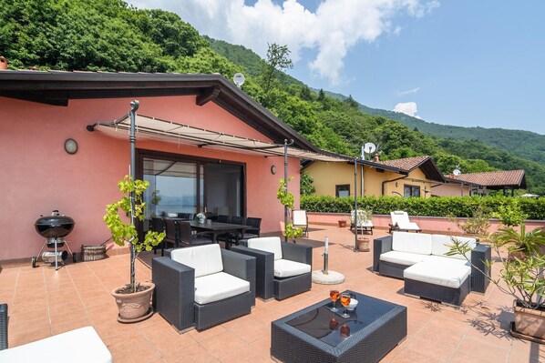 Holiday Home Exterior [summer]