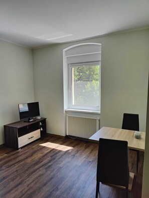 Sonata - Dining Table