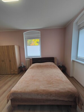 Nefretete - Bed