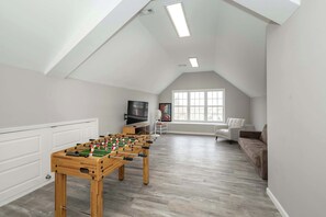 Spielezimmer