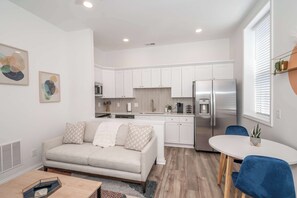 Welcome to Covington Charm 202!