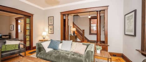 Curl up in the chic living room & stream your favorite entertainment