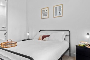 You’ll feel enveloped in warmth in this charming room with its rich wood accents and inviting bed. Wake up refreshed, surrounded by rustic coziness, and enjoy the perfect mix of comfort and natural vibes