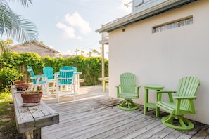 Take the party outside barbecues hammocks and games or just sip on your coffee or cold drink