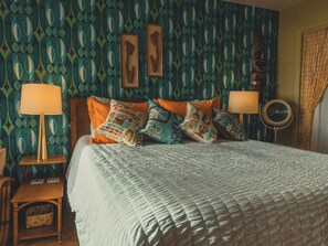 Cozy queen bed