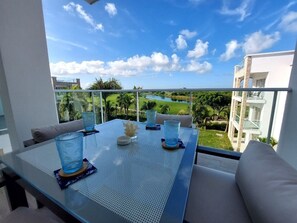 Fachada / Terraza
