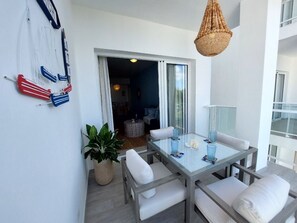 Fachada / Terraza