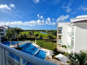 Fachada / Terraza