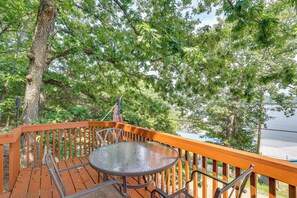 Private Deck | Lake Views