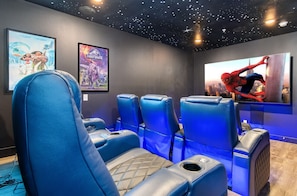 Private Theatre Rm|100" TV|Theatre Reclining Chairs!