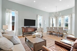 Tons of Natural Light & 70" TV perfect for family move night or game day