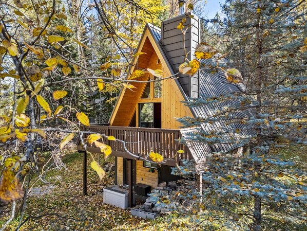 Exterior shot of the front side of Little Bear Lodge