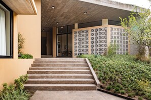 Entrada de la propiedad