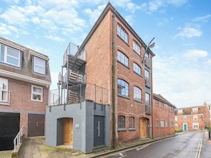 Exterior | The Mill, Chichester