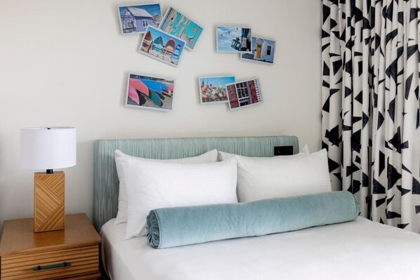 Unit with 2 Queen size beds