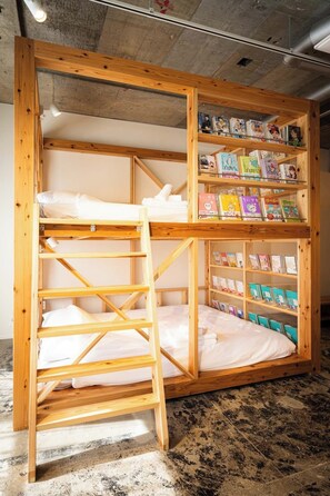 Double bunk bed