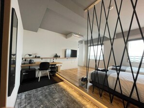 Example of a deTOUR Superior Twin Room