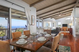 ***SPRING SPECIAL*** Charming Home, Just Minutes from Town and the Beach with Ocean View.