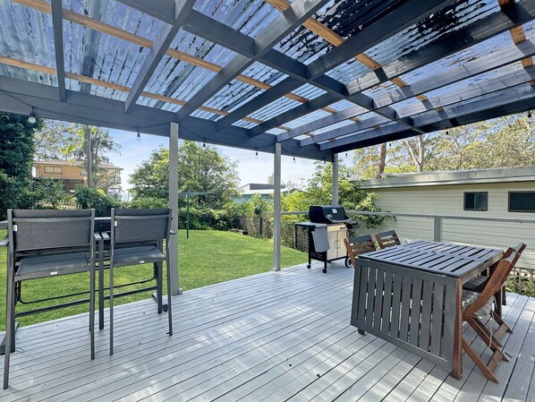 Deck/BBQ Area