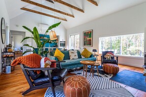 Cozy living room with ample seating for all
