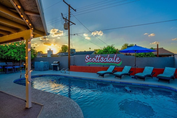 Pool