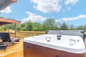 Bain à remous extérieur
