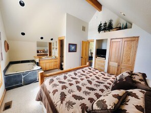 4.Eagle Creek 2 Bedroom Chalet EC10