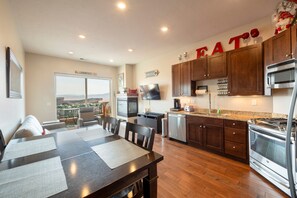 Newpark Terrace 57- dining area adjacent to the living room