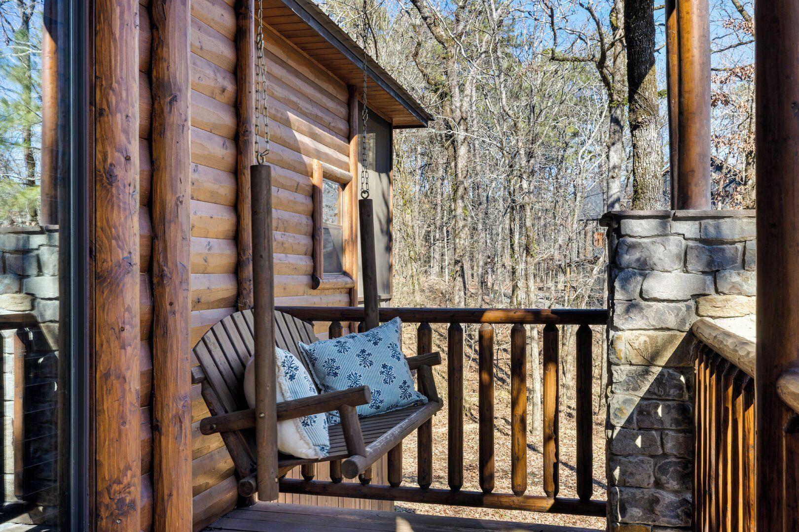 SkyHorse Lodge (direct access to national forest) 3 bedroom