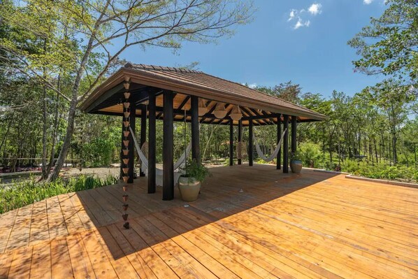 Terrace/patio
