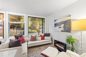 Cozy corner with ski area views (across the street!) and a gas fireplace. 