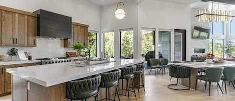 Indoors, Kitchen, Architecture, Building, Dining Room